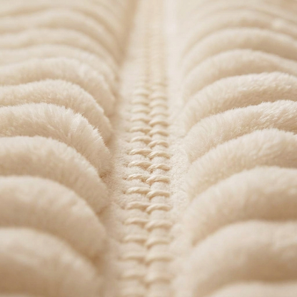 Cozyie Ribbed Channel Comforter